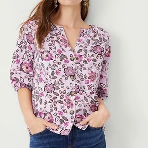 NWT Ann Taylor Floral Raglan Blouse in lavender cloud size large